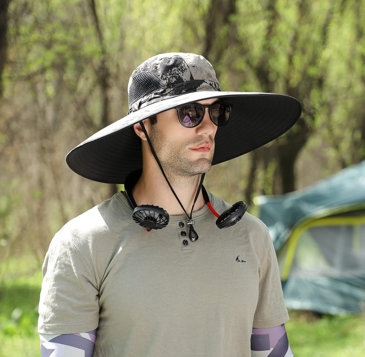 Leotruny Men Wide Brim Sun Hats UPF50+ Waterproof Breathable Bucket Hat